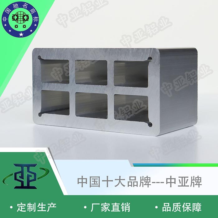 安源廠(chǎng)家生產(chǎn)鋁型材粉末噴涂